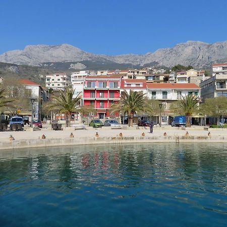 Casa Rosada Hotel Podgora Exterior photo